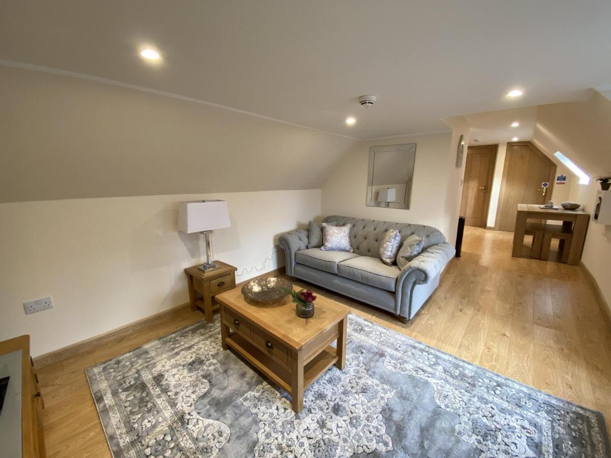Waverley Inn Holiday Apartments Inverness Exteriör bild