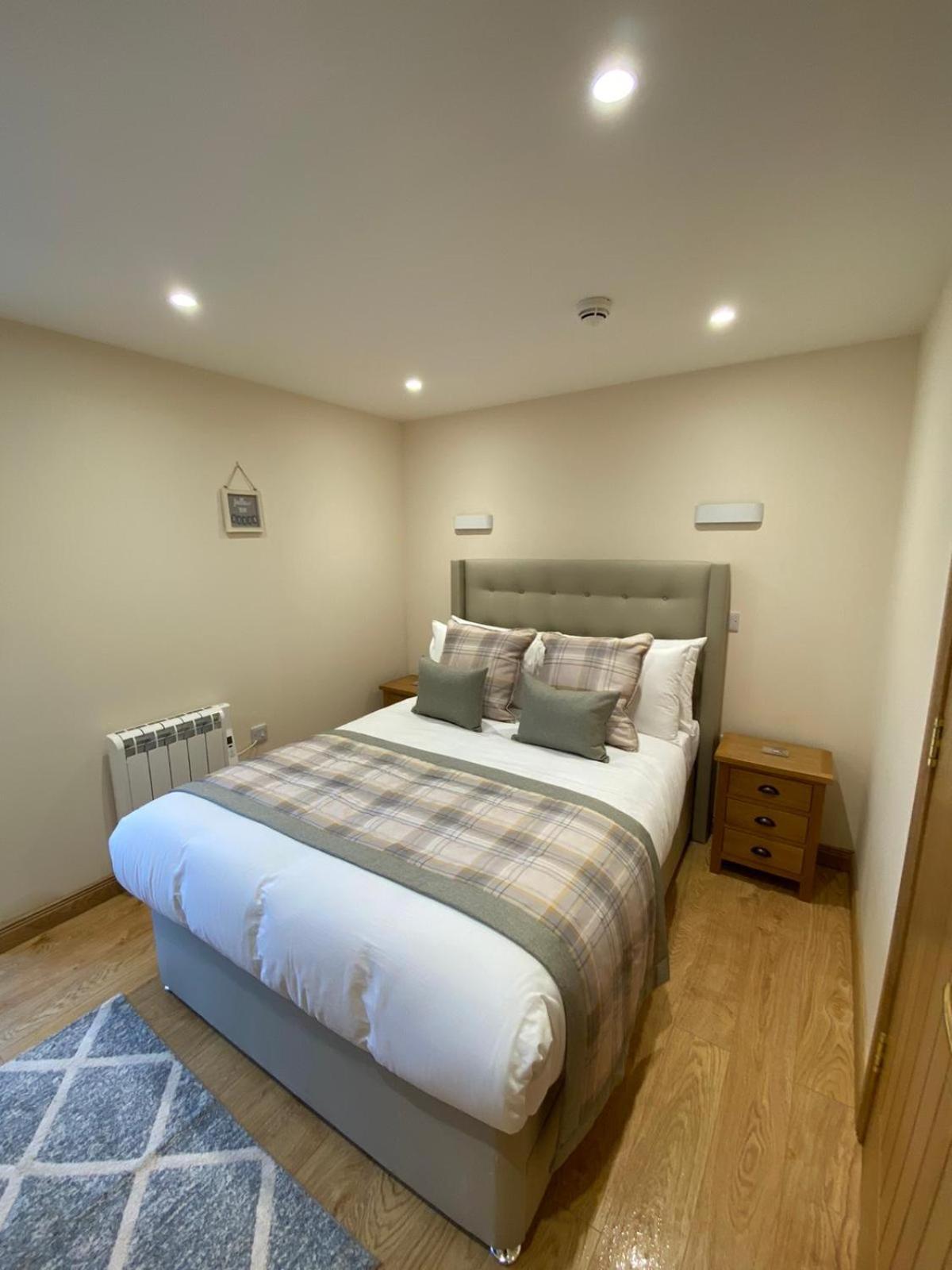 Waverley Inn Holiday Apartments Inverness Rum bild