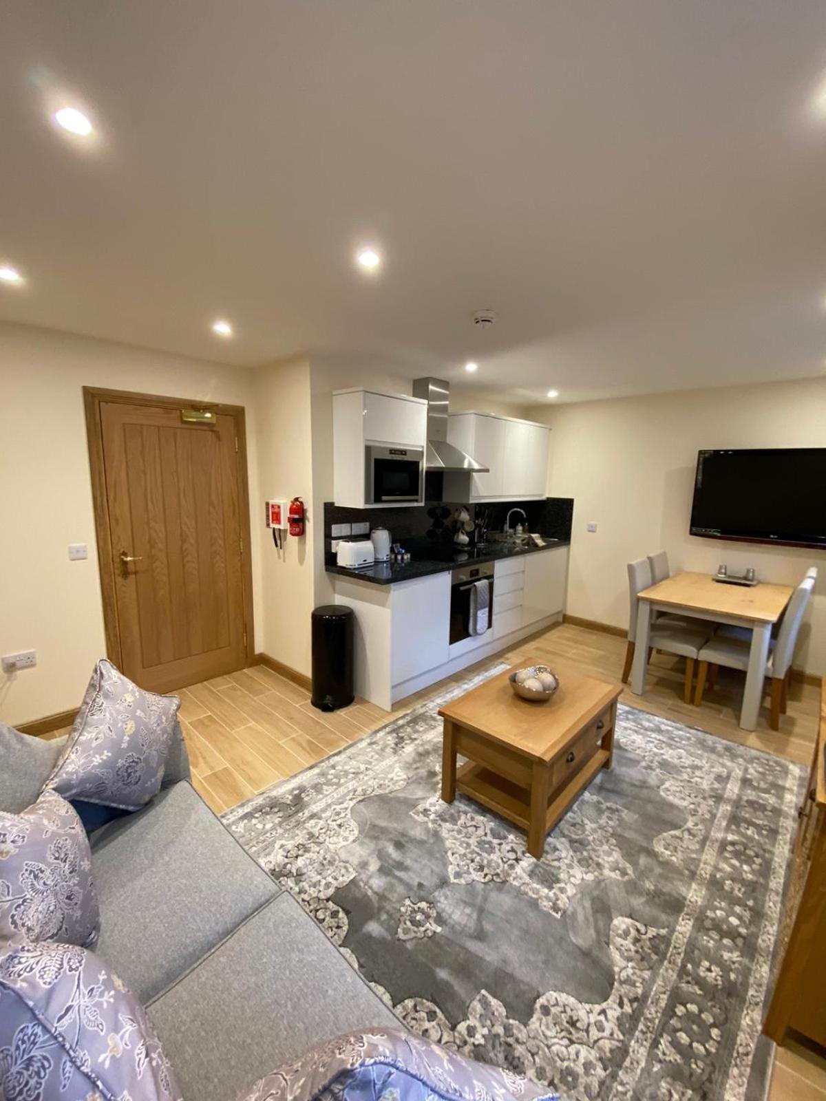Waverley Inn Holiday Apartments Inverness Rum bild